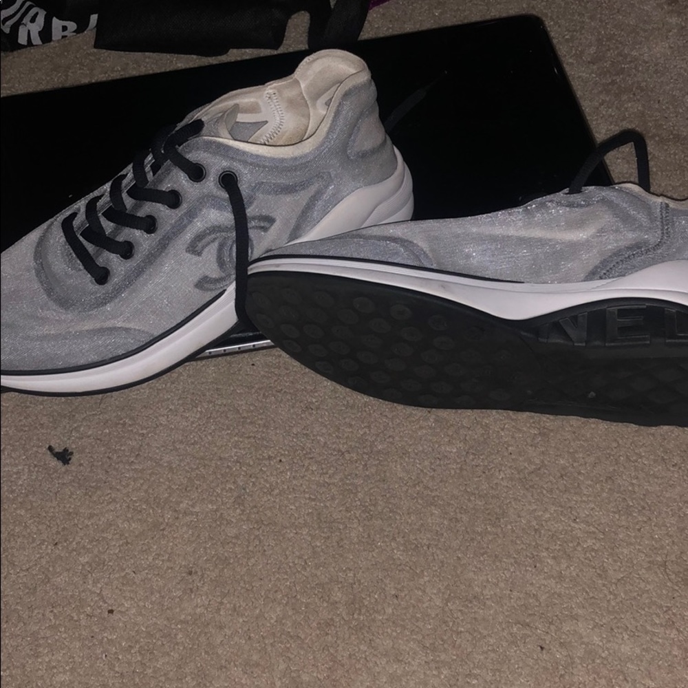 CHANEL WOMENS MESH SNEAKER - Picture 6 of 8